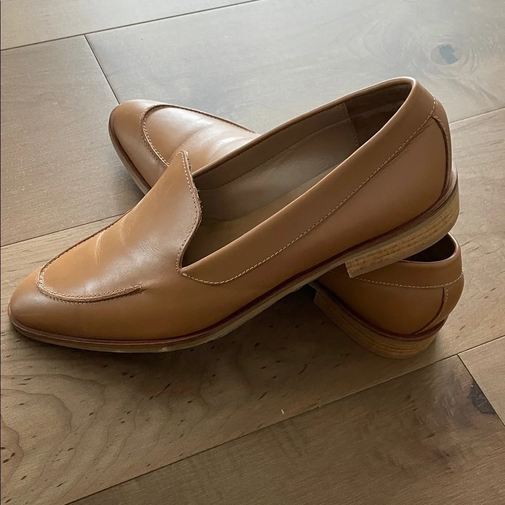 Everlane Women’s Tan Loafers - Picture 4 of 5